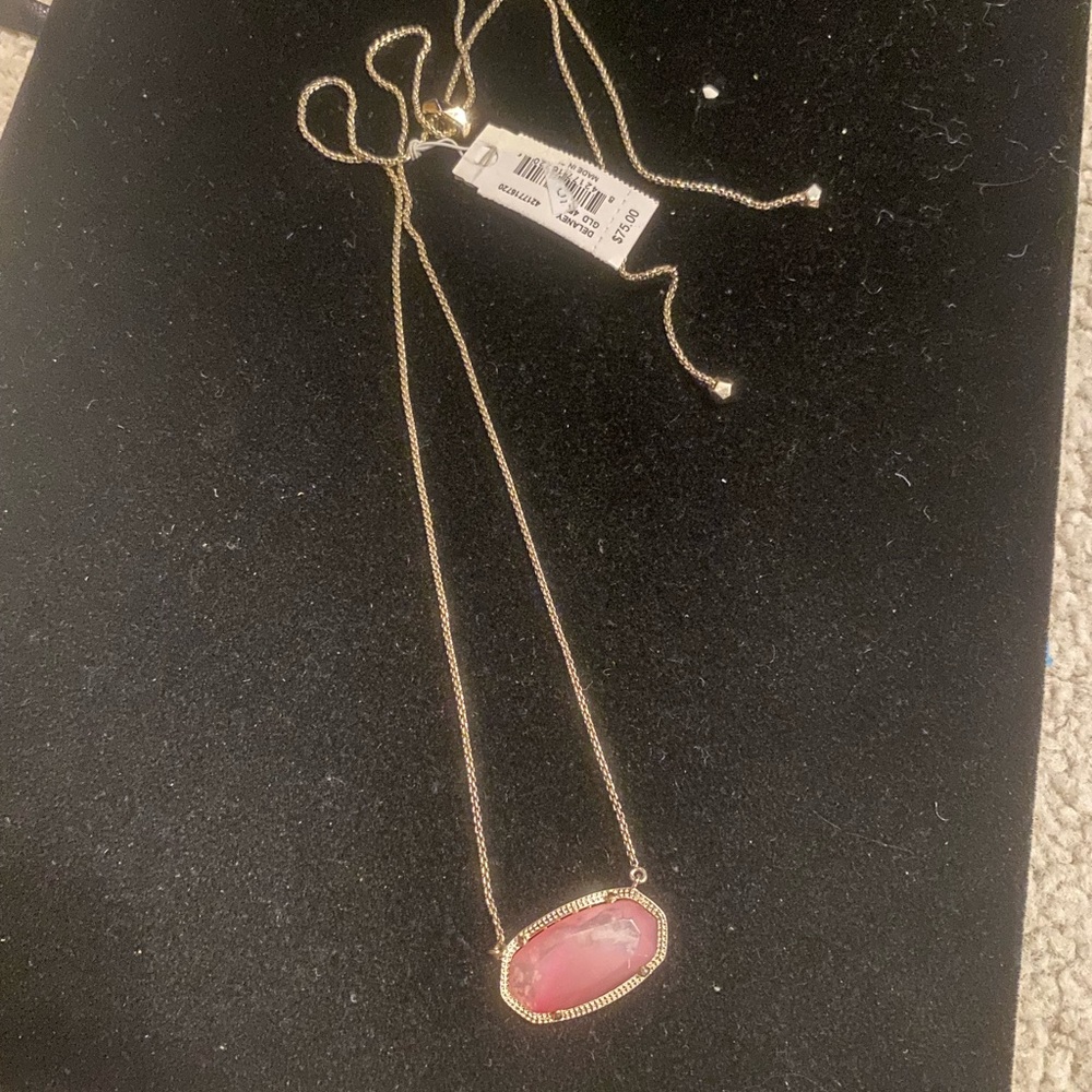Kendra Scott Adjustable Blush MOP Delaney Necklace. Read please NWT